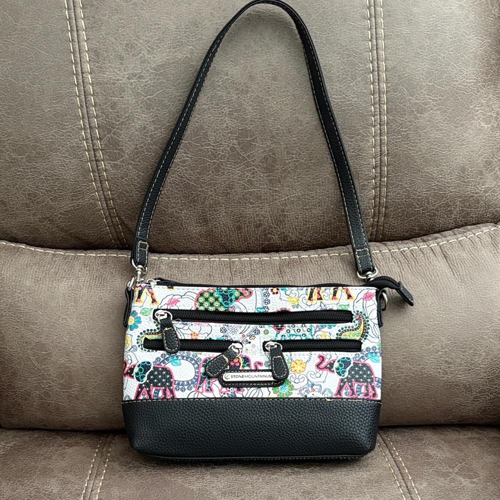 Stone Mountain Accessories Black and Multicolor Shoulder Bag